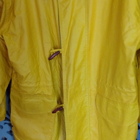 Reliable OuterWear Company Yellow/Green Raincoat - Picture 2 of 15